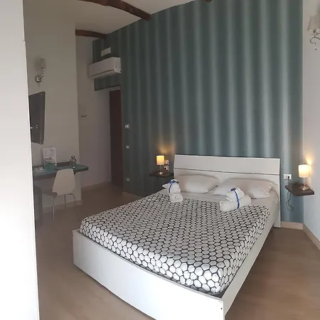 לינה וארוחת בוקר La Veduta